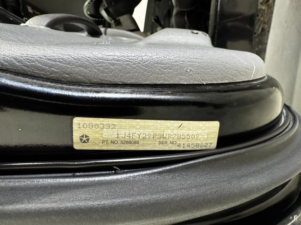 Used 1998 Jeep Wrangler SE AWD/4WD image 20