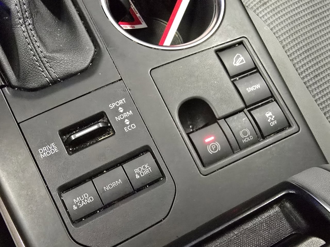 Certified 2023 Toyota Highlander LE image 7