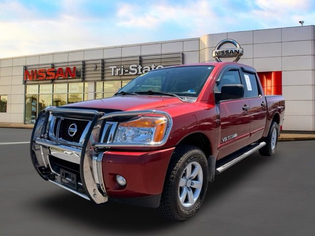 Used 2013 Nissan Titan SV AWD/4WD image 2