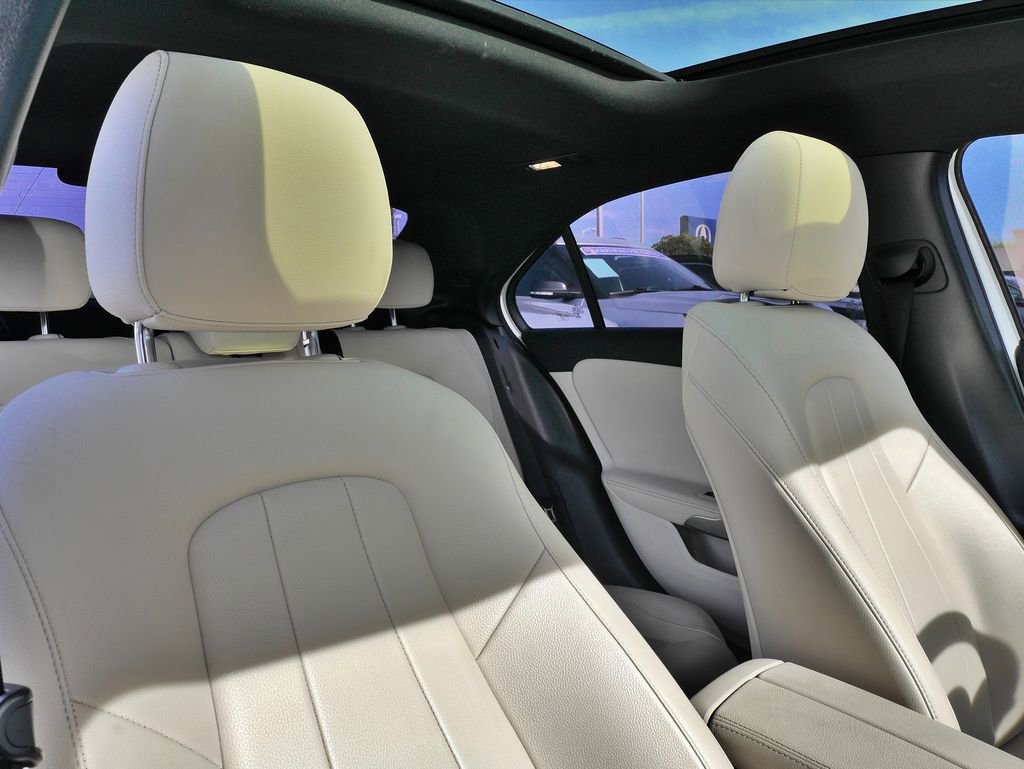 Used 2022 Mercedes-Benz A 220 4MATIC image 22