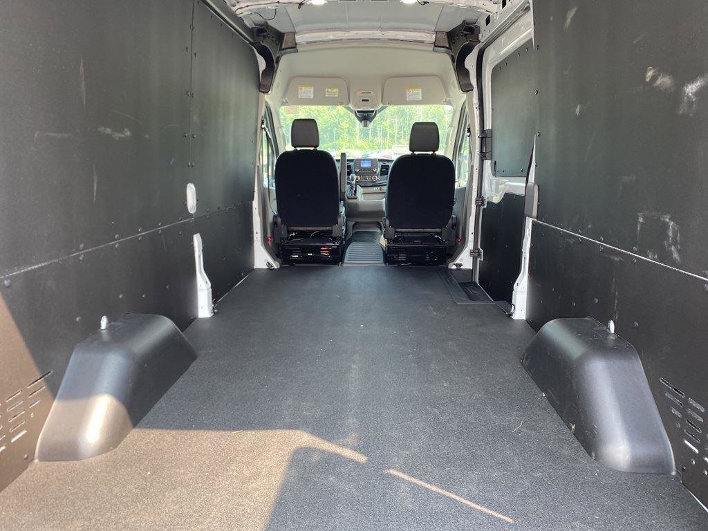 New 2025 Ford Transit 250 148 Medium Roof w/ Load Area Protection Package RWD image 24