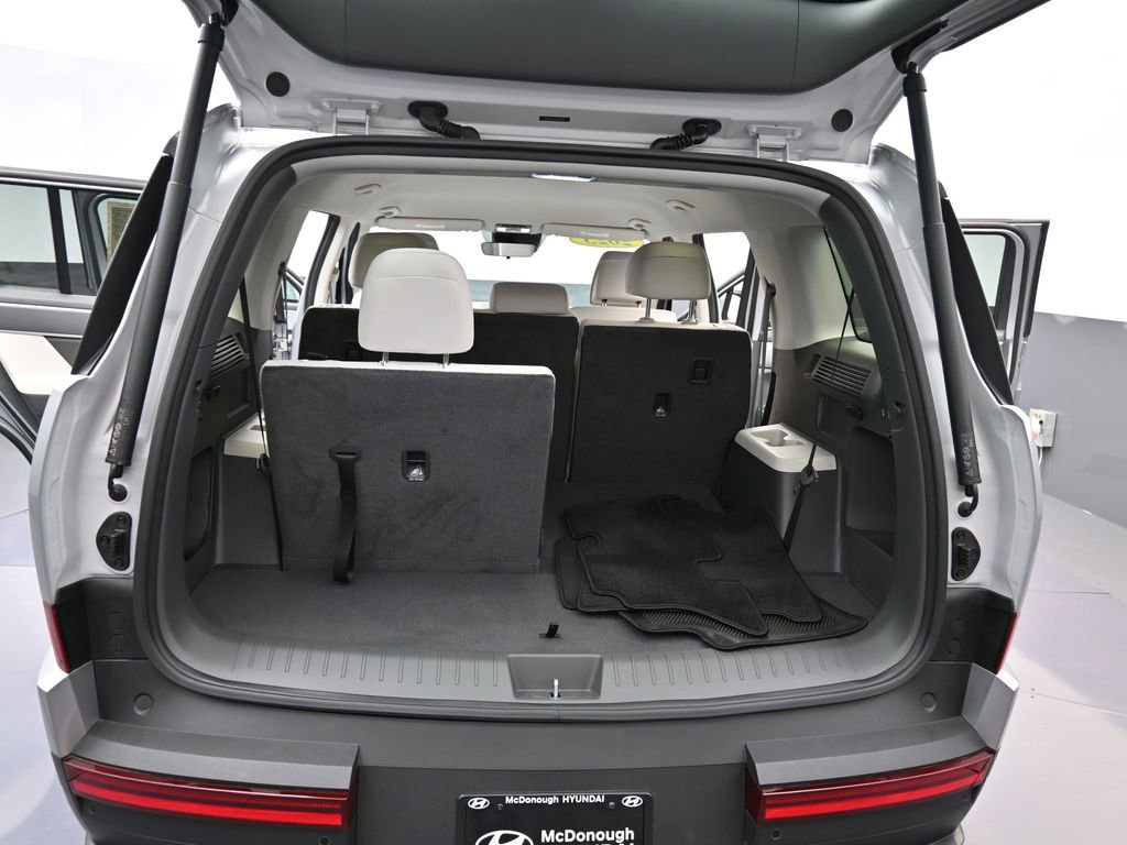 Certified 2025 Hyundai Santa Fe SE image 14