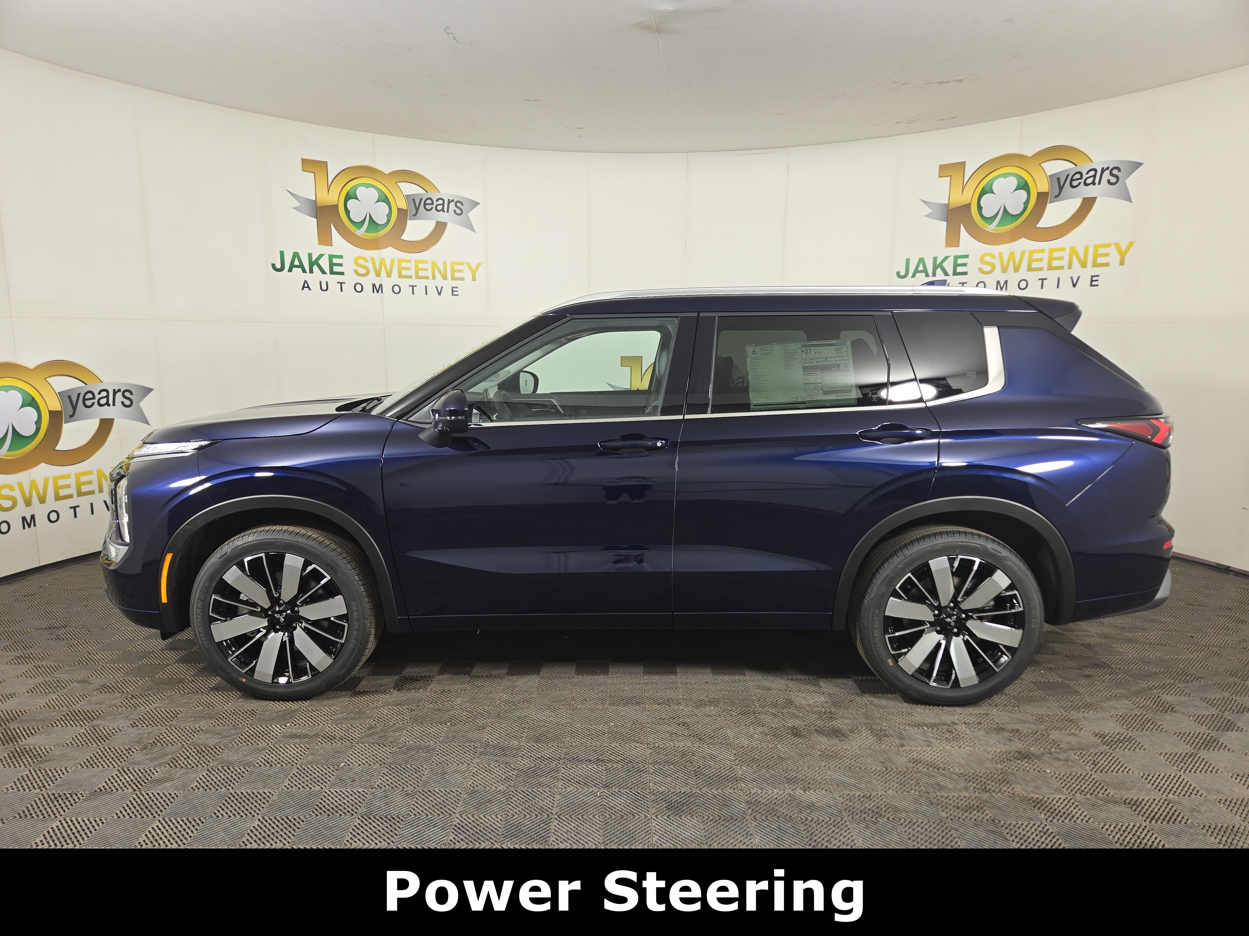 New 2026 Mitsubishi Outlander SEL image 4