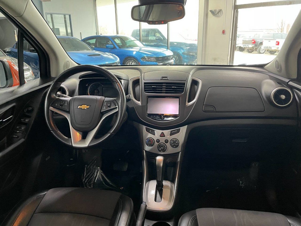 Used 2016 Chevrolet Trax LT w/ LT Sun and Sound Package image 27