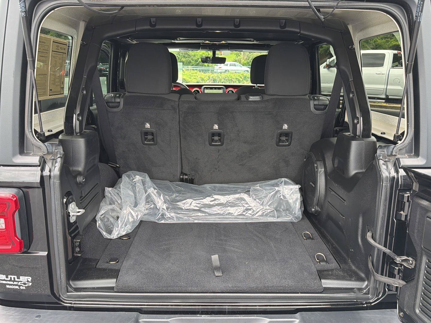 Used 2019 Jeep Wrangler Unlimited Rubicon AWD/4WD image 33