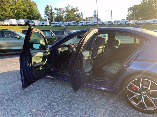 Used 2021 BMW 540i w/ M Sport Package RWD image 17