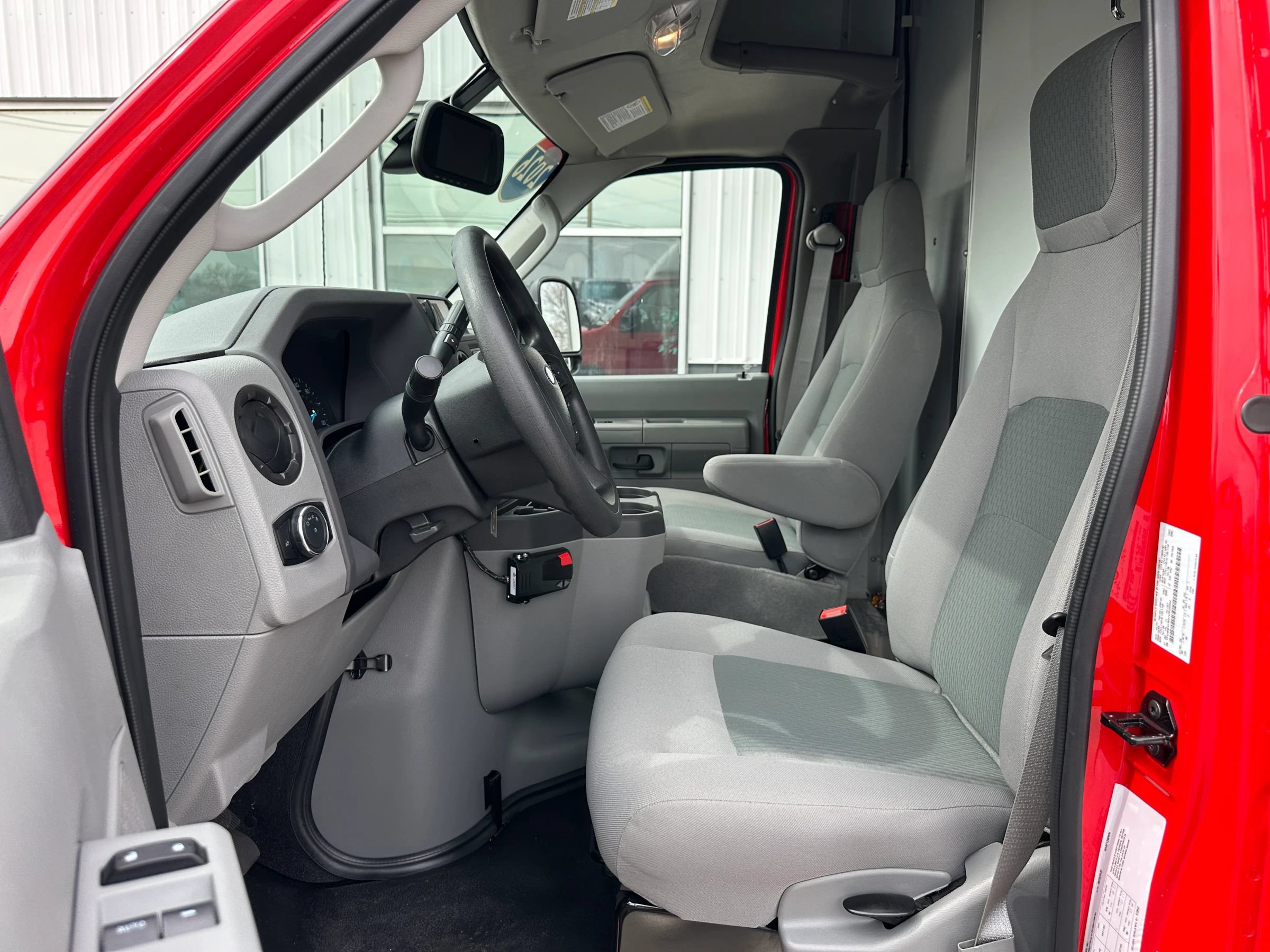 Used 2026 Ford E-350 and Econoline 350 Super Duty w/ Interior Upgrade Package RWD image 19