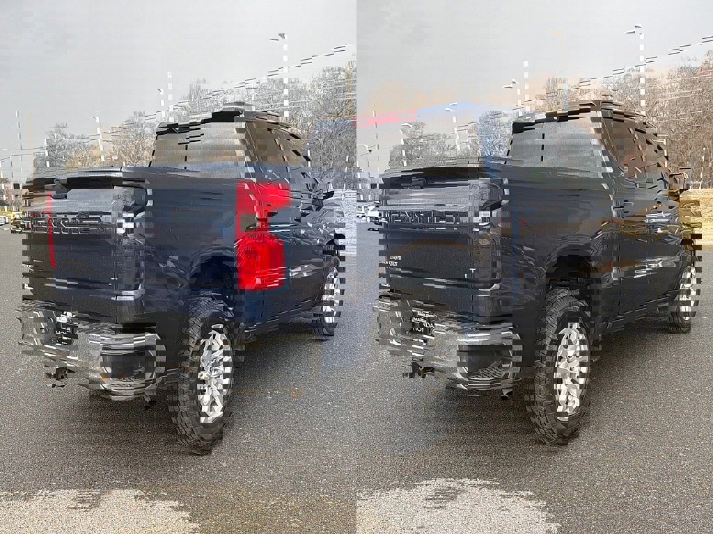 Used 2020 Chevrolet Silverado 1500 LT w/ All-Star Edition image 3