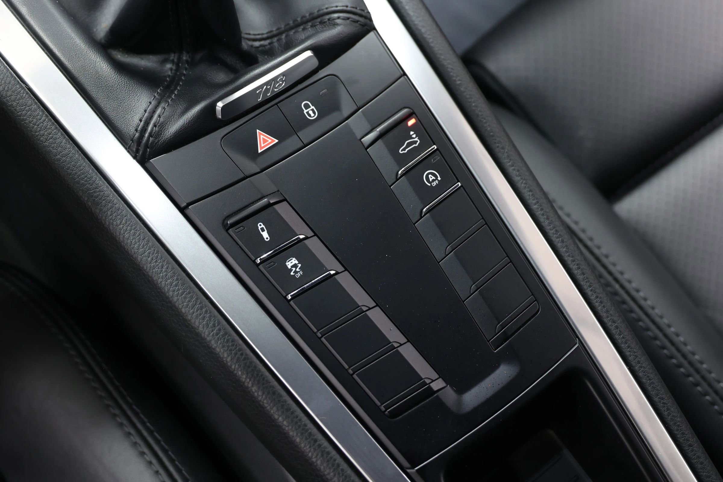 Used 2017 Porsche 718 Cayman S image 39