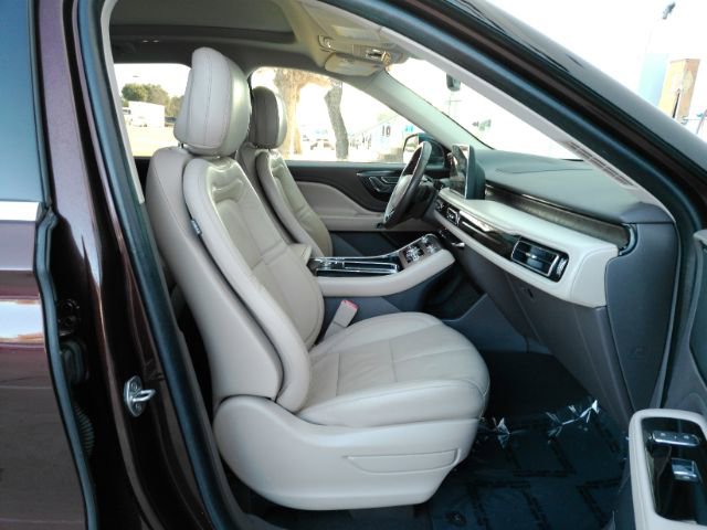 Used 2020 Lincoln Aviator Reserve w/ Equipment Group 201A image 22