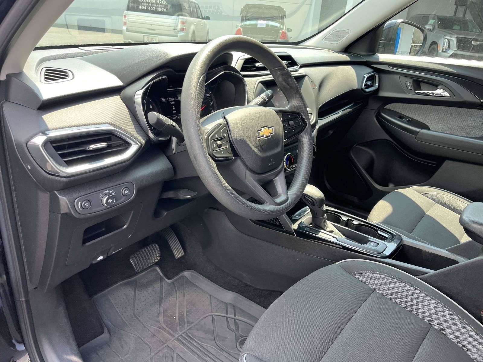 Certified 2023 Chevrolet TrailBlazer LT FWD image 14