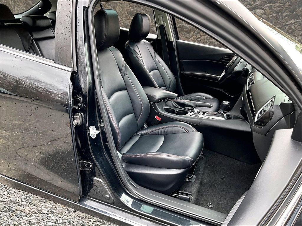 Used 2014 MAZDA MAZDA3 i Grand Touring FWD image 7