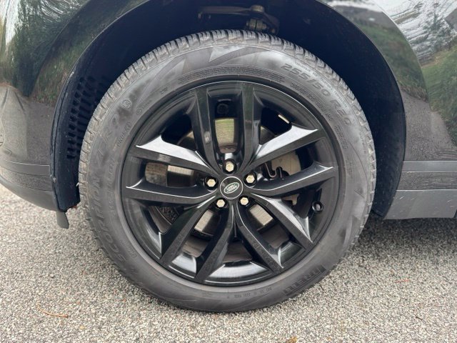 Used 2024 Land Rover Range Rover Velar S AWD/4WD image 2