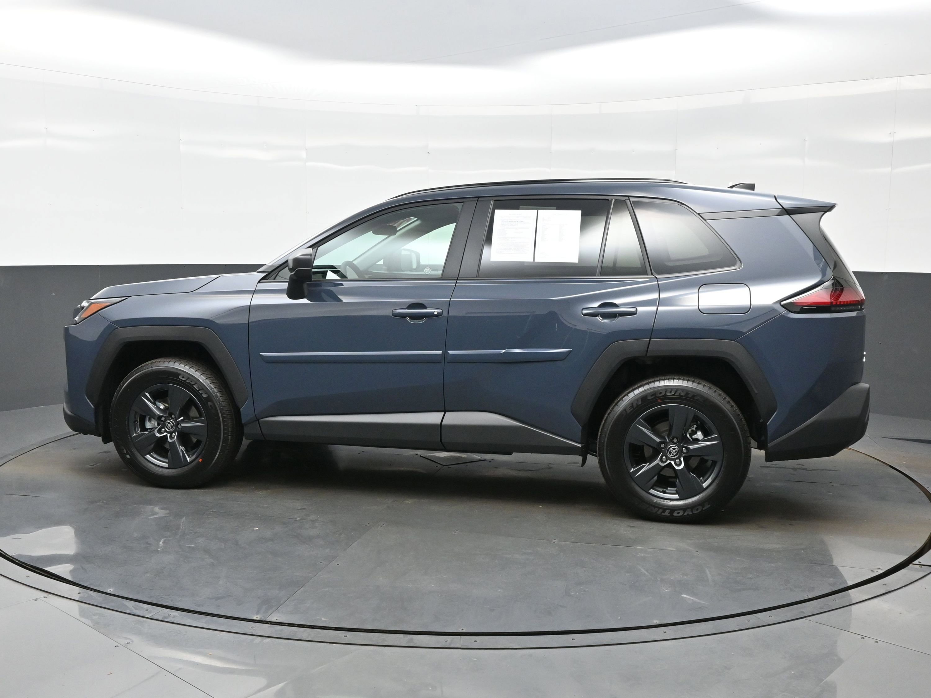 Used 2026 Toyota RAV4 LE AWD/4WD image 3