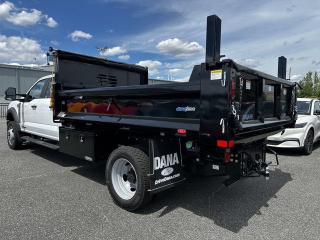New 2026 Ford F550 4x4 Crew Cab image 7
