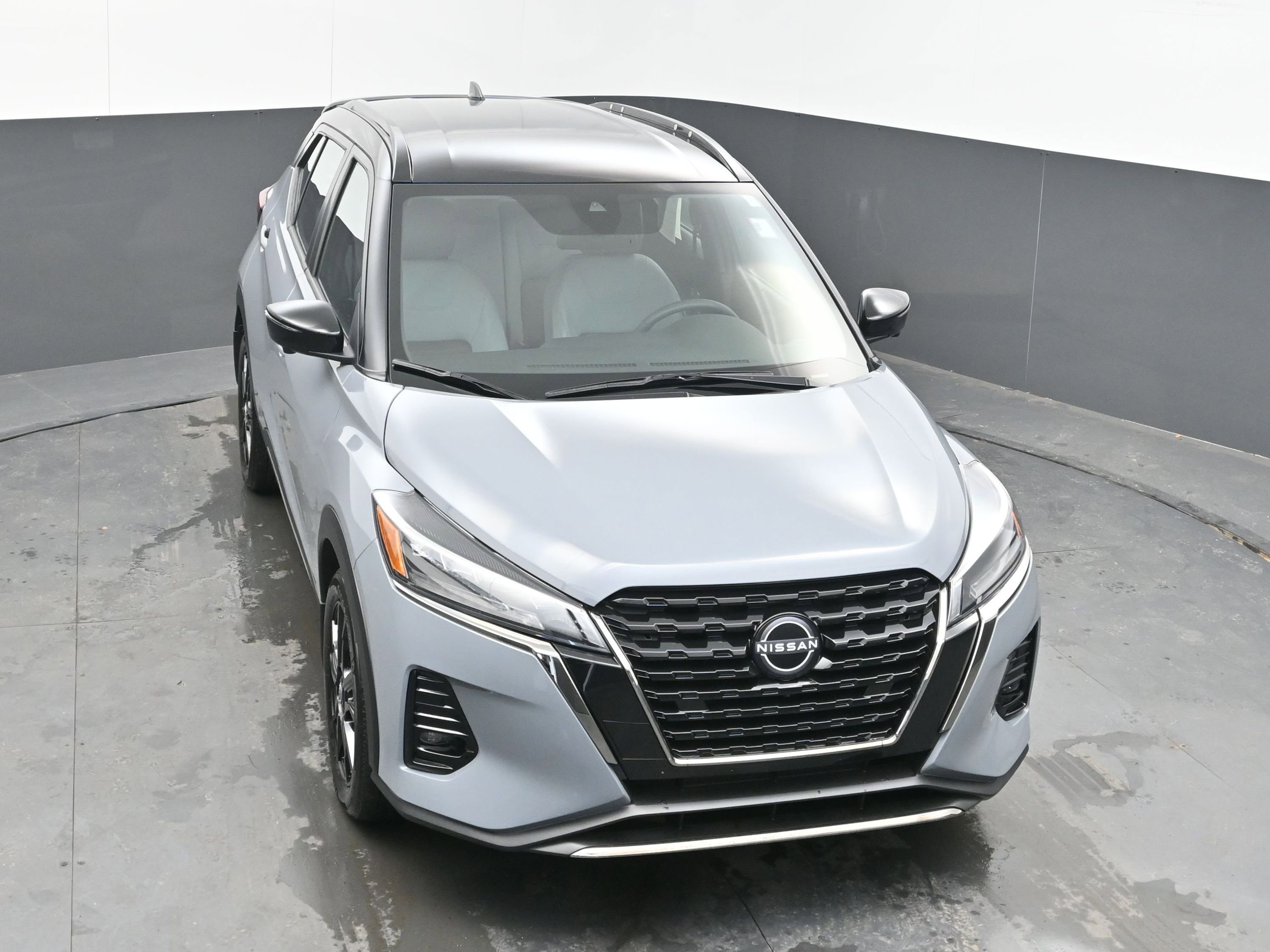 Certified 2024 Nissan Kicks SR w/ SR Premium Package image 30