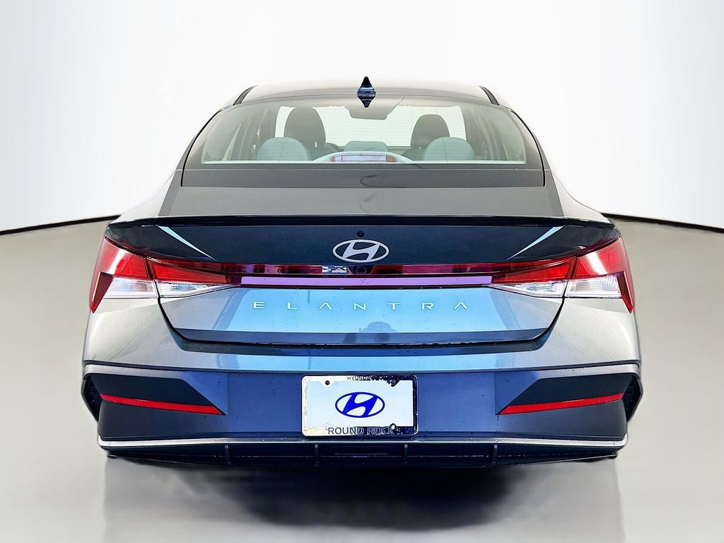 New 2026 Hyundai Elantra Sport image 6
