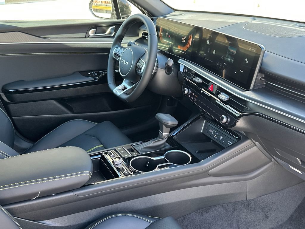 New 2026 Kia K5 GT FWD image 14