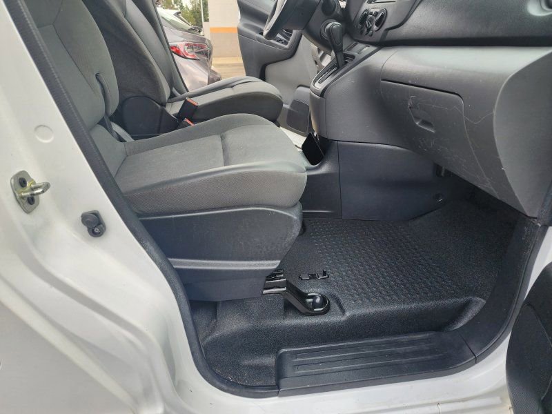 Used 2021 Nissan NV200 S FWD image 10