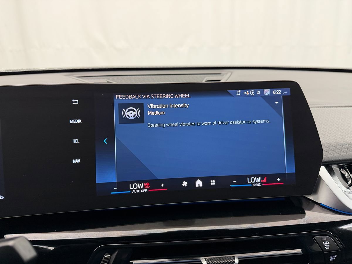 Used 2025 BMW X2 xDrive28i AWD/4WD image 24