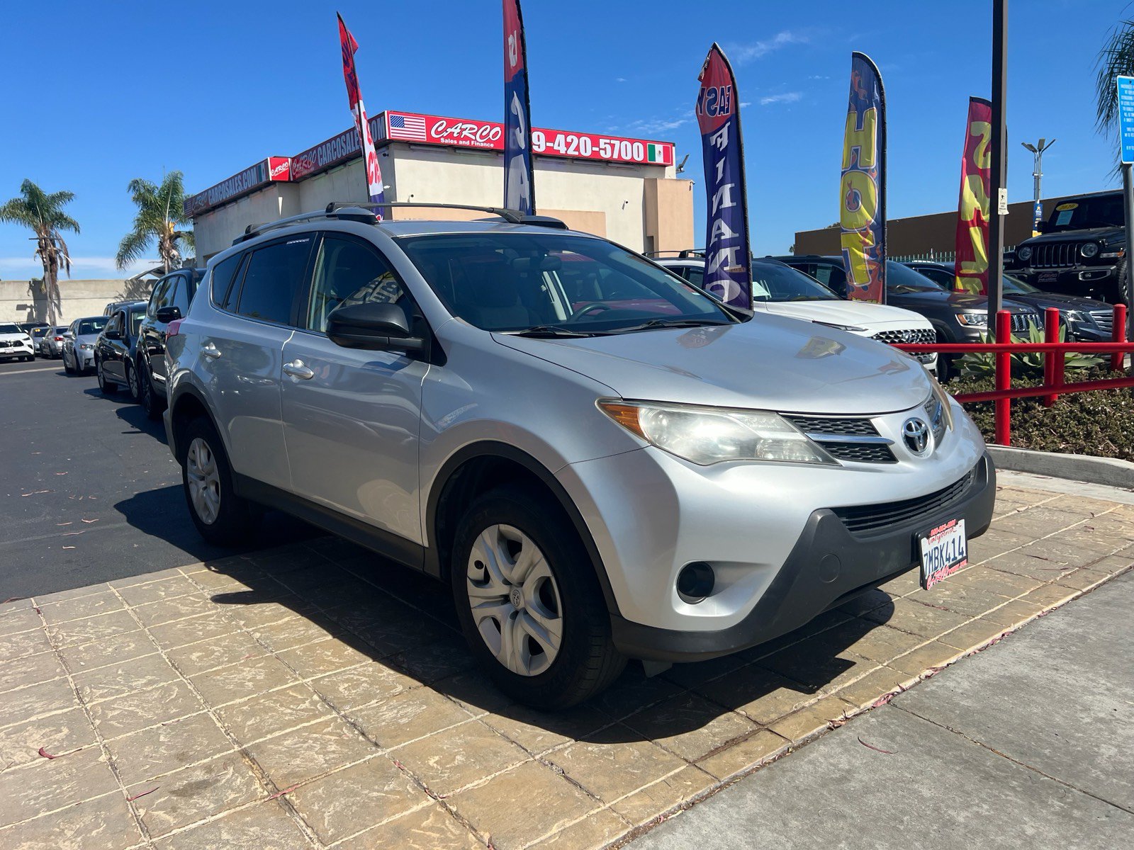 Used 2015 Toyota RAV4 LE FWD image 2