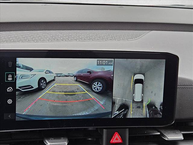 Used 2025 Kia Carnival SX FWD image 12