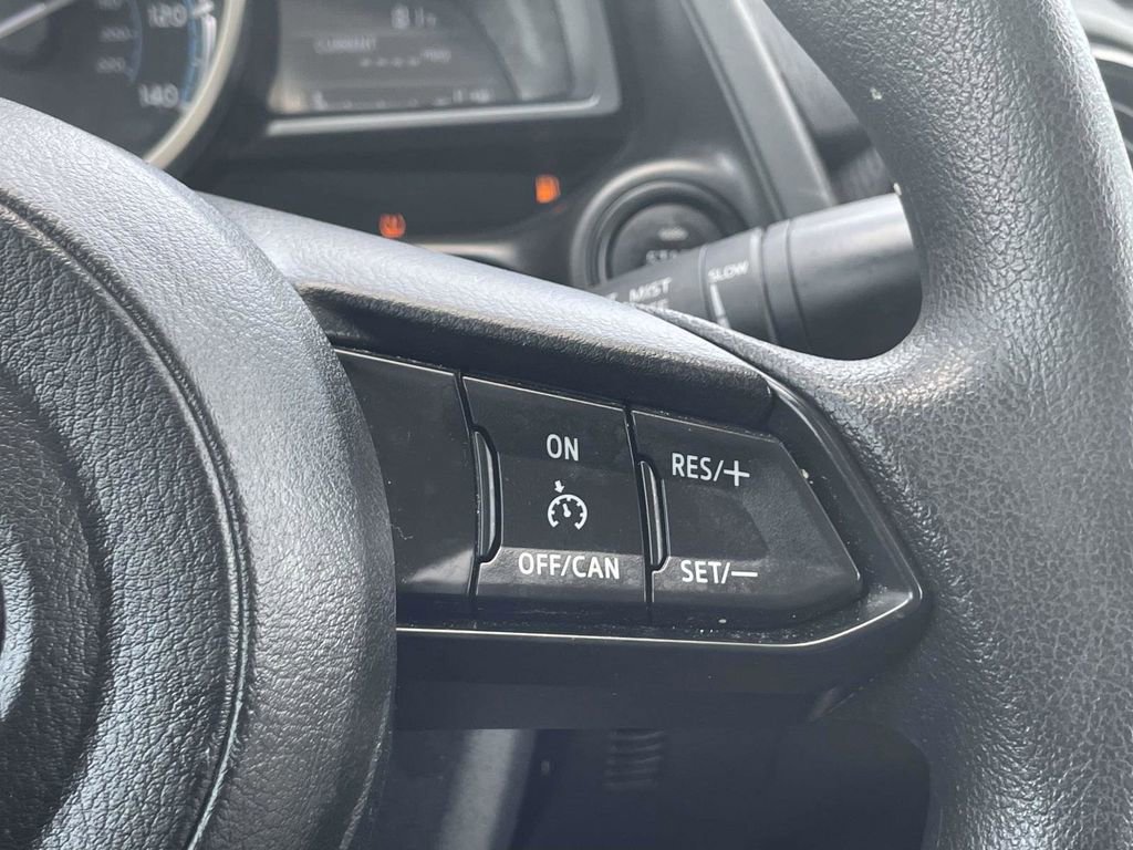 Used 2019 Toyota Yaris L FWD image 26