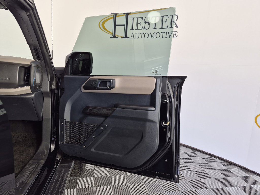 Used 2024 Ford Bronco Wildtrak AWD/4WD image 34