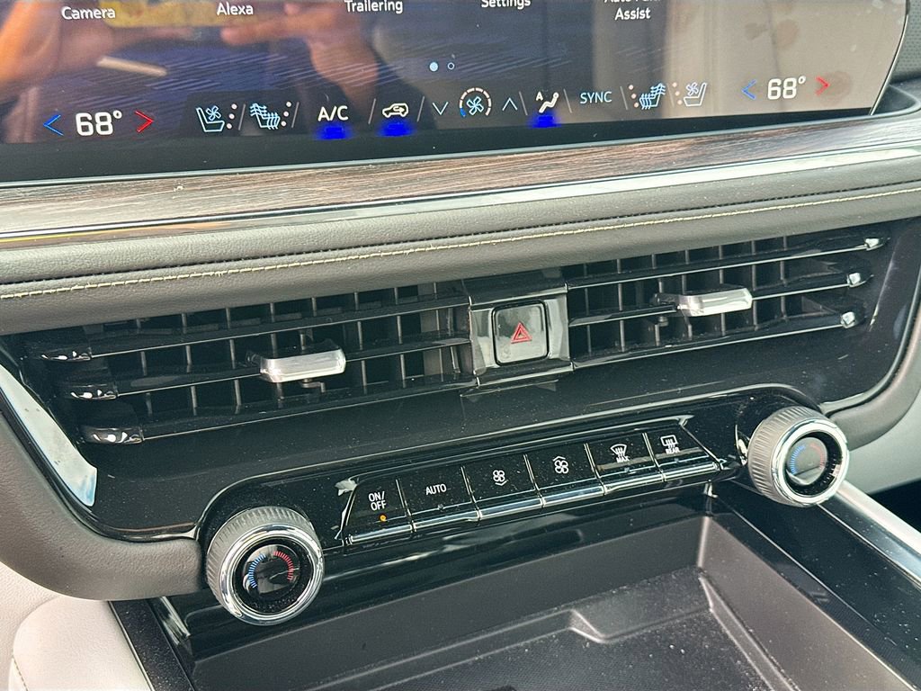 Used 2025 Chevrolet Tahoe Premier image 19