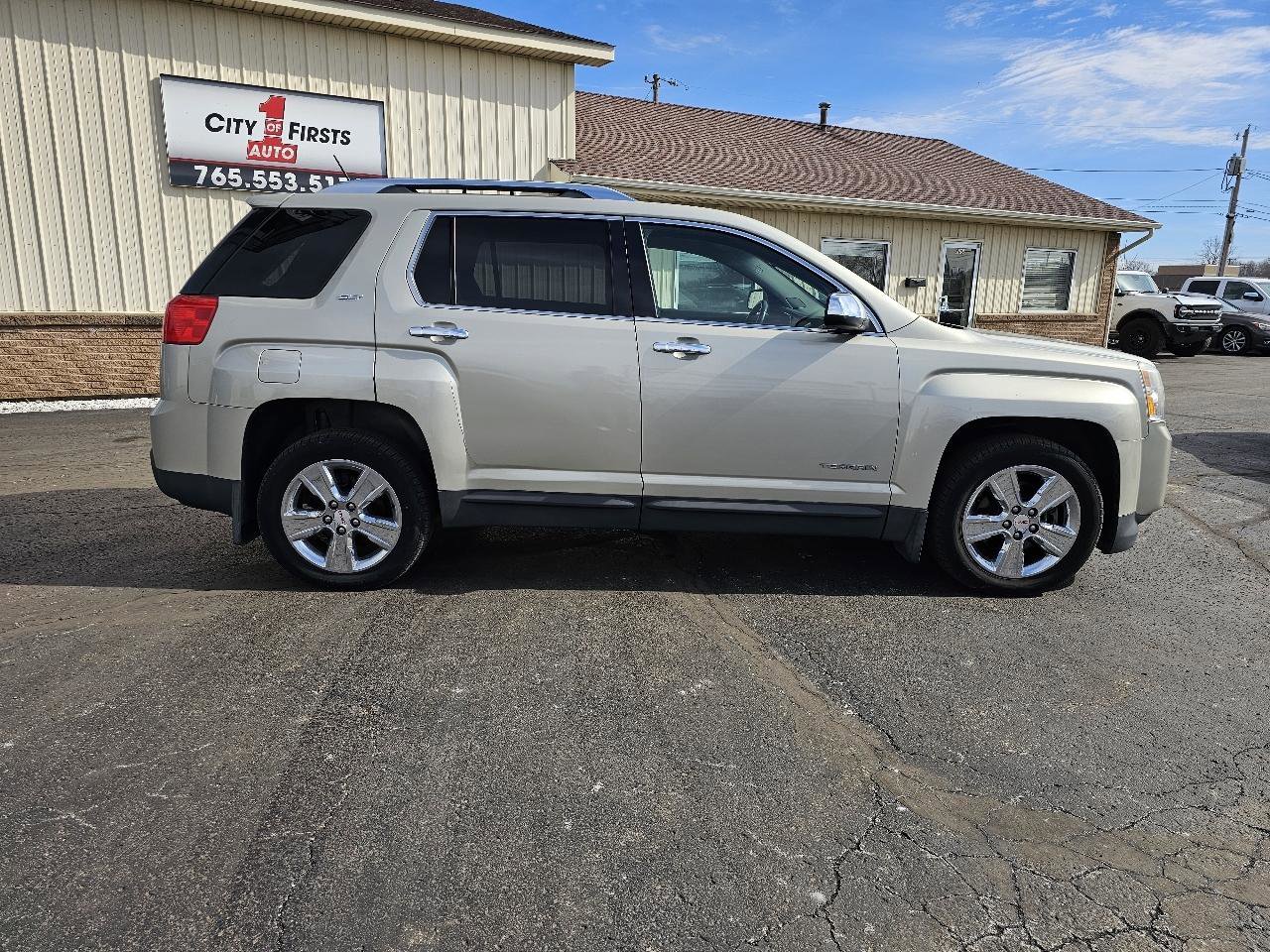 Used 2015 GMC Terrain SLT w/ LPO, Protection Package image 29