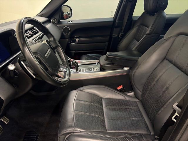 Used 2018 Land Rover Range Rover Sport HSE Dynamic image 16