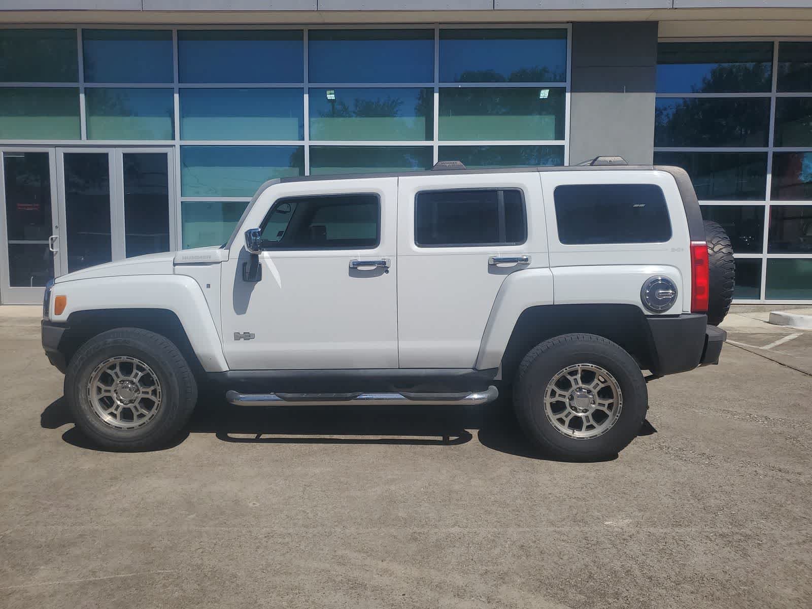 Used 2007 HUMMER H3 AWD/4WD image 3