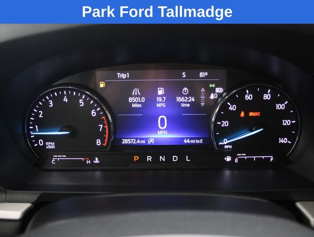 Used 2023 Ford Explorer XLT w/ Equipment Group 202A AWD/4WD image 16