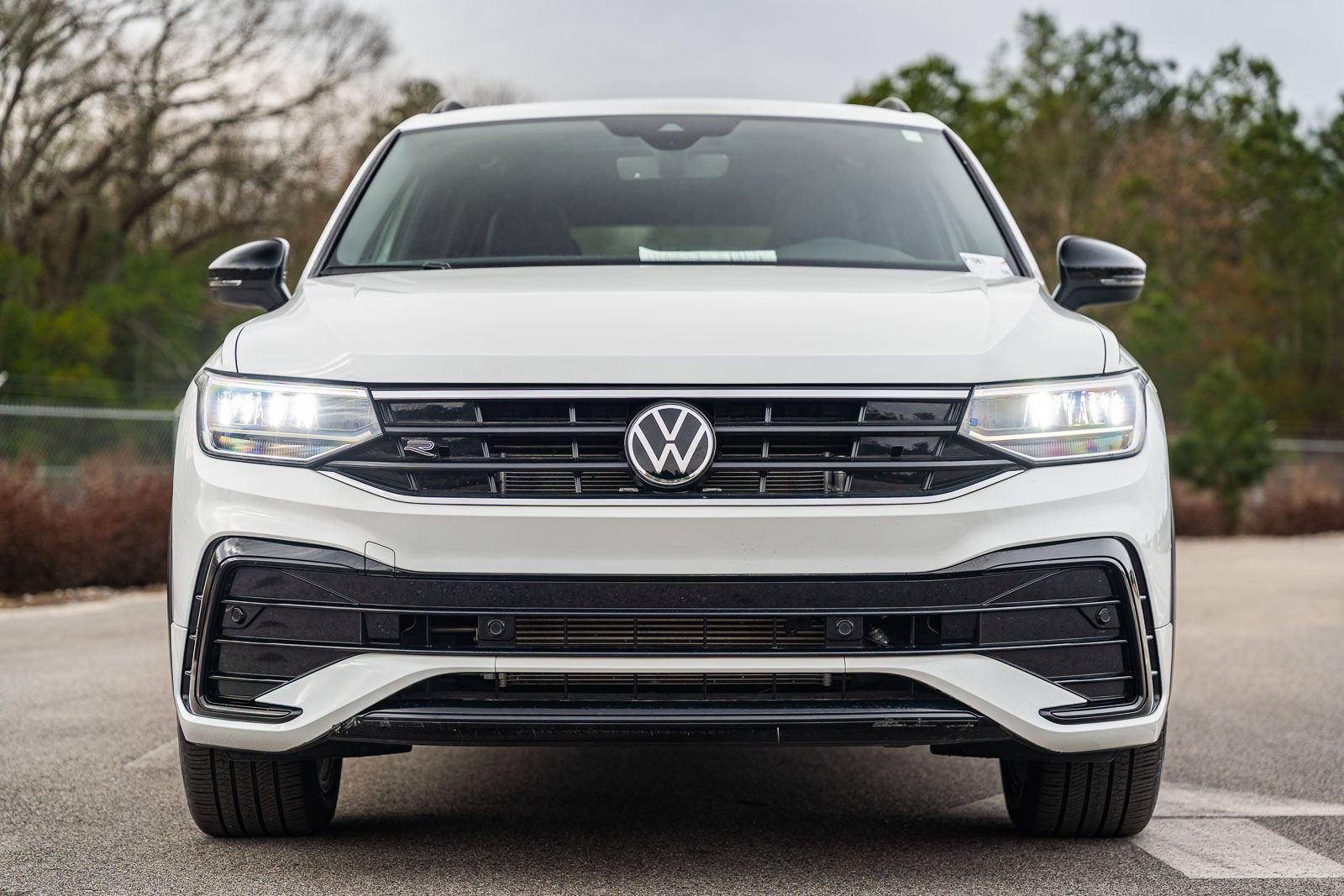 Used 2024 Volkswagen Tiguan SE R-Line video 2