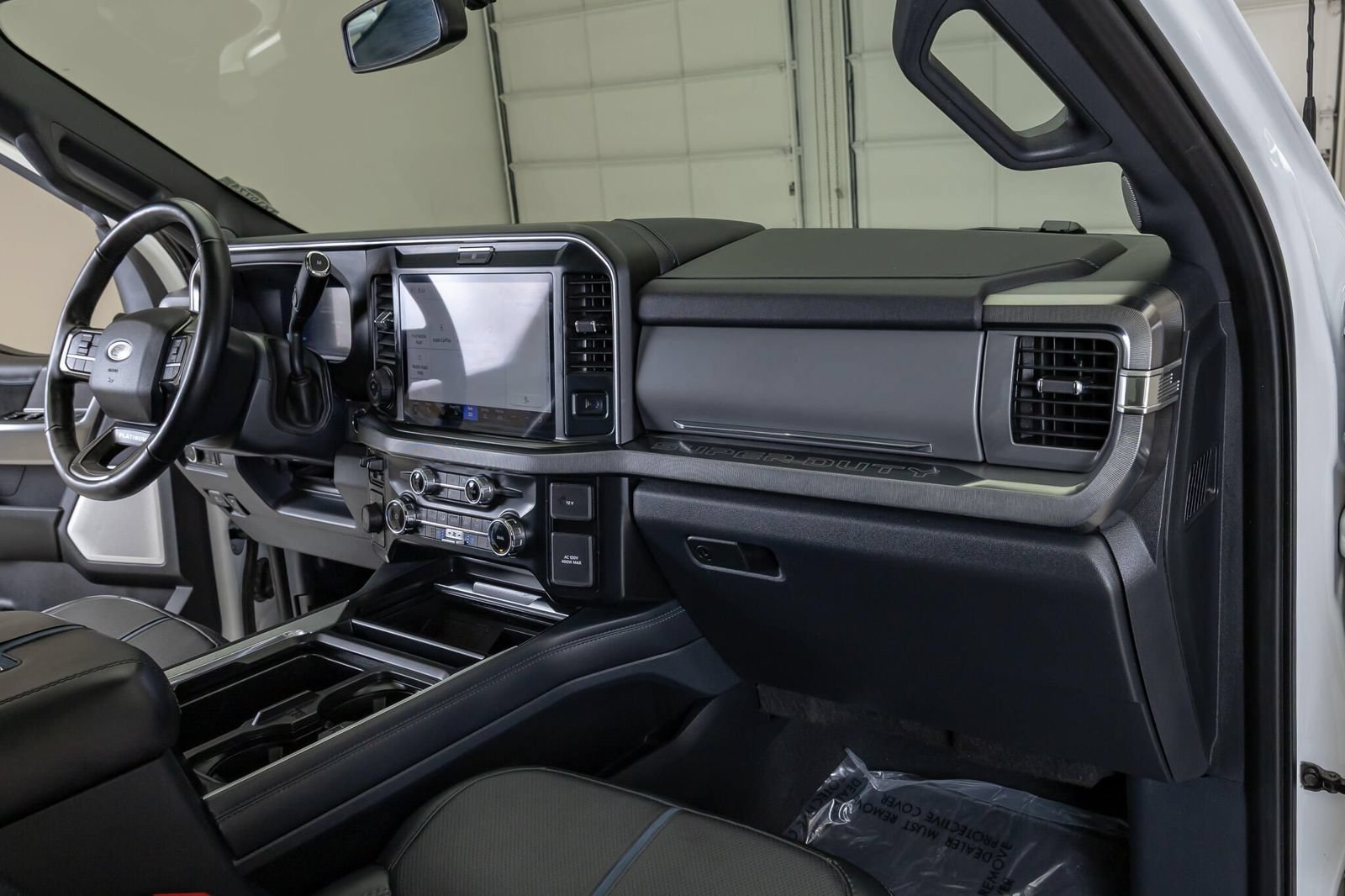 Used 2025 Ford F250 Platinum AWD/4WD image 17