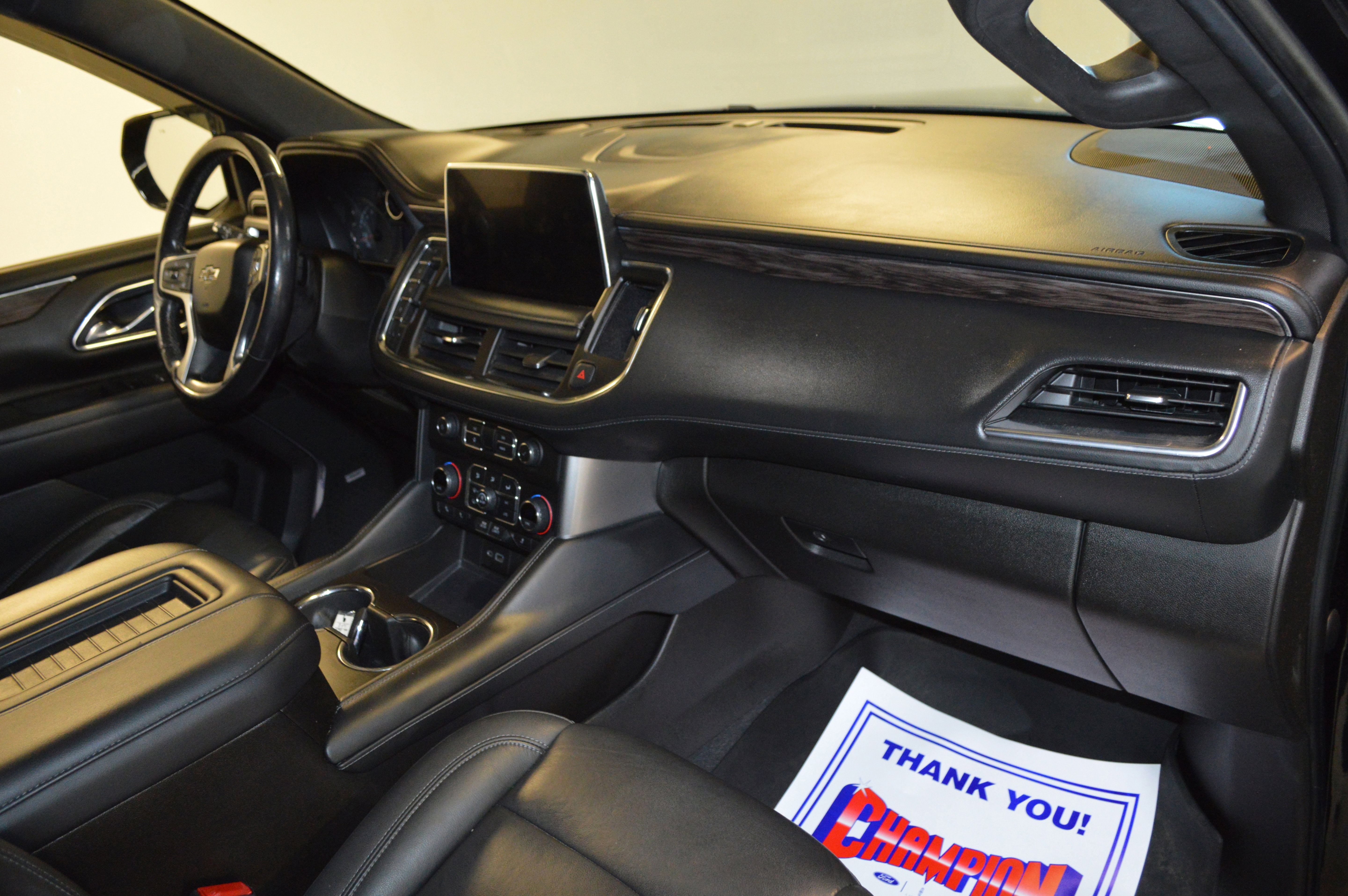 Used 2021 Chevrolet Tahoe Z71 w/ Luxury Package image 10