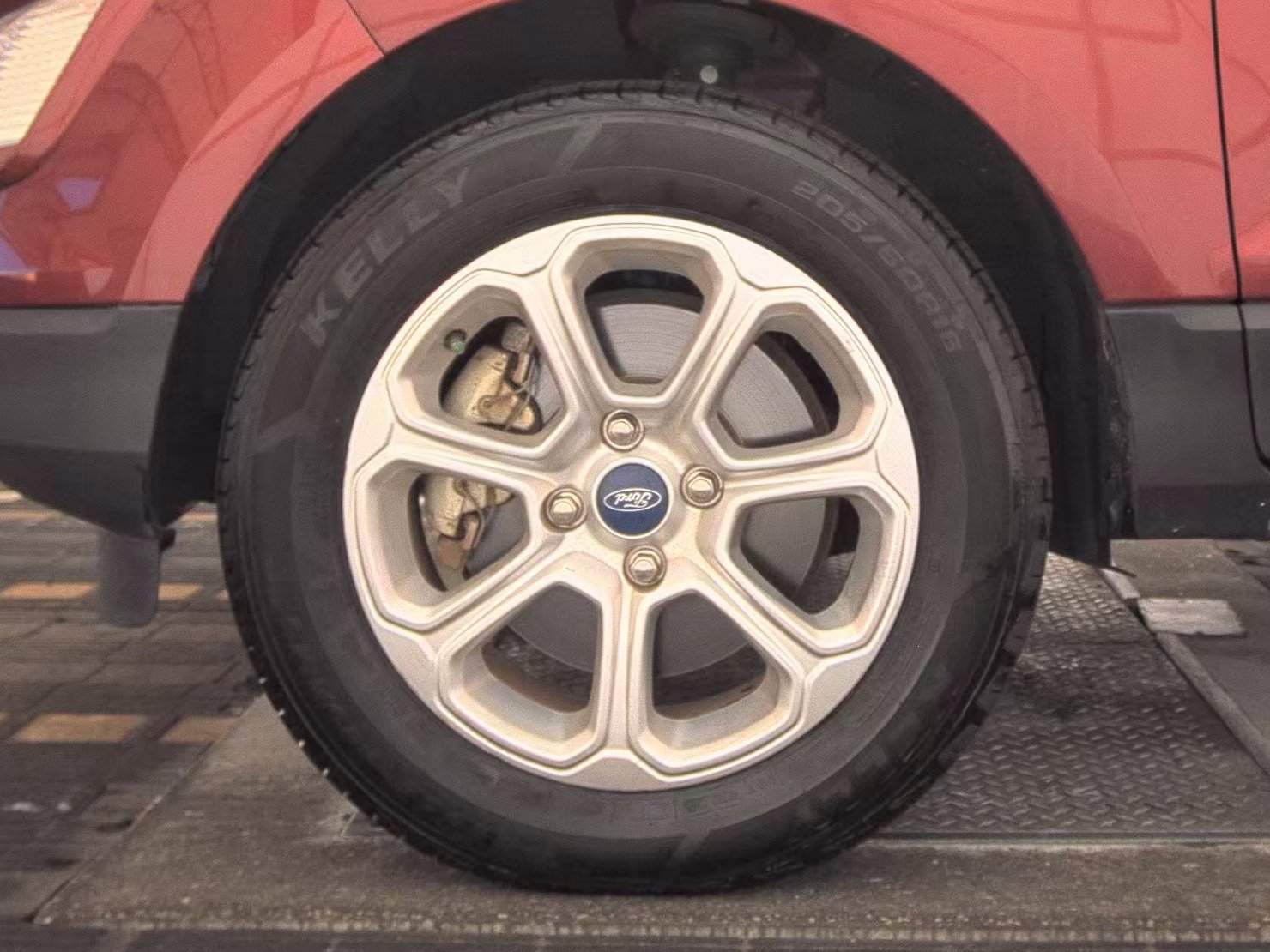 Used 2020 Ford EcoSport SE image 13