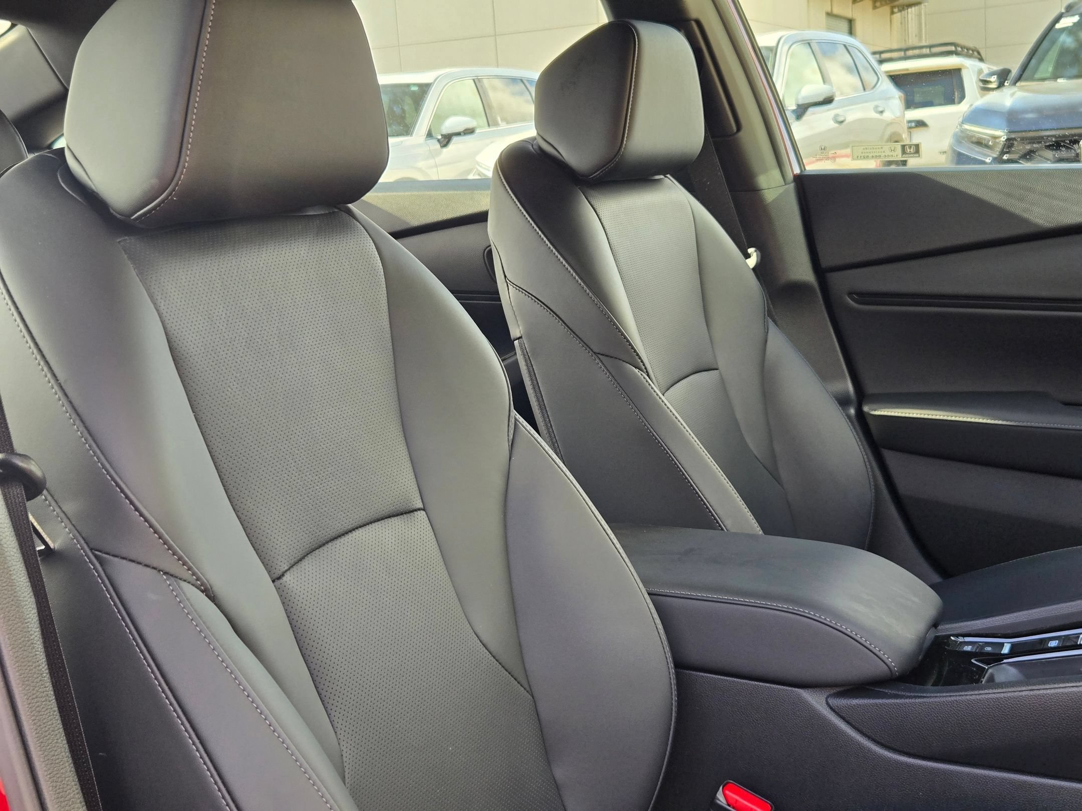 Certified 2025 Honda Accord Sport image 30