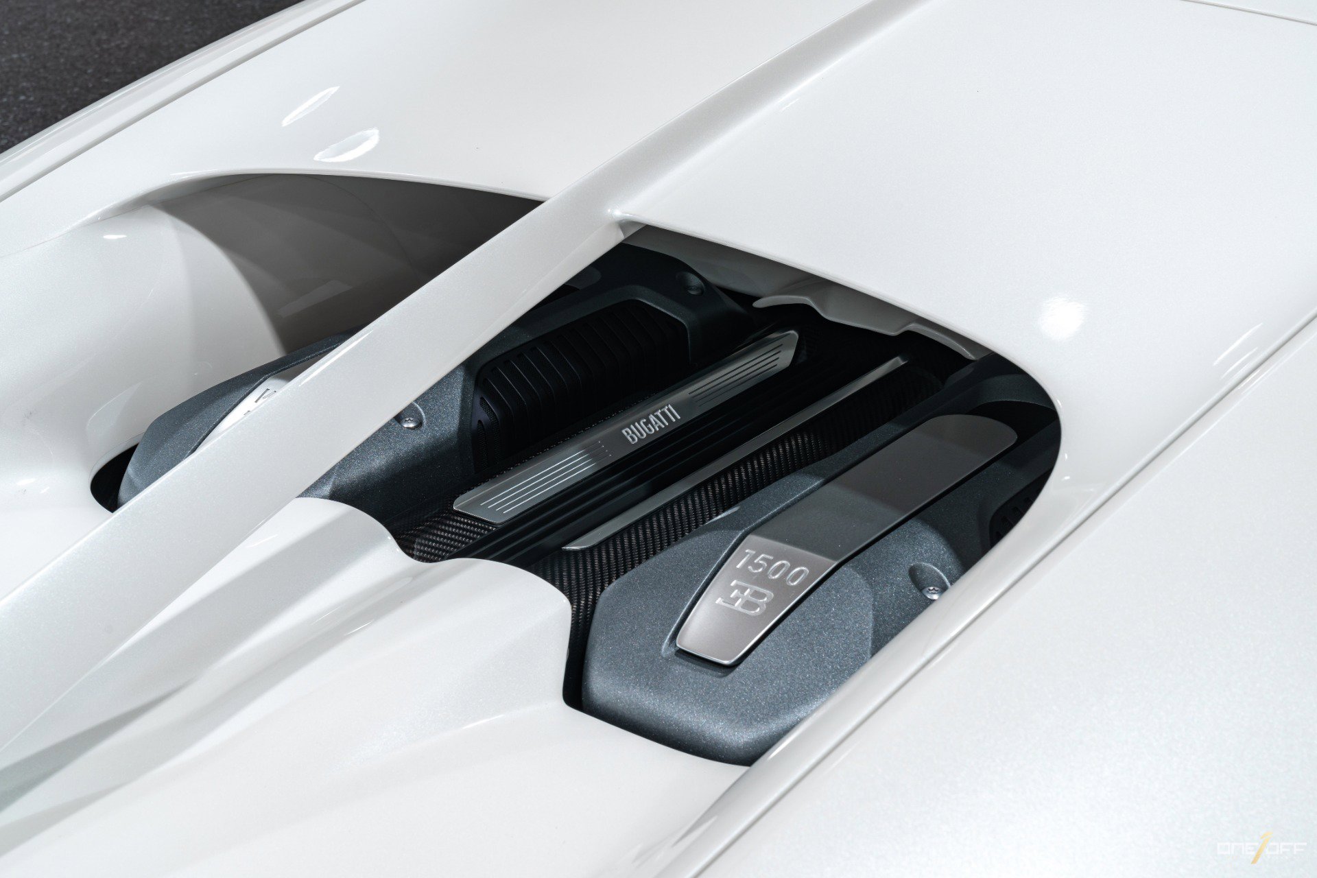 Used 2019 Bugatti Chiron image 5