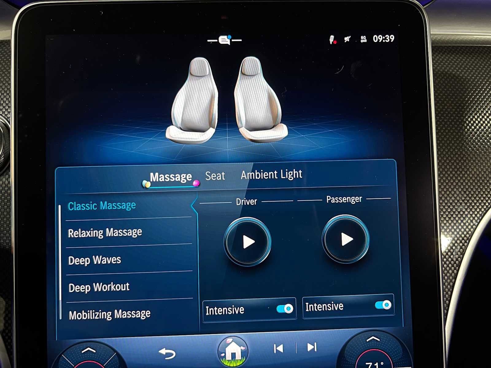 New 2026 Mercedes-Benz CLE 53 AMG 4MATIC Cabriolet image 35