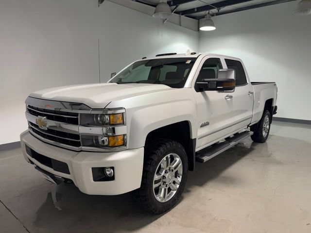 Certified 2019 Chevrolet Silverado 2500 High Country AWD/4WD image 3