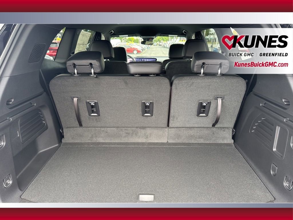 New 2026 Buick Enclave Sport Touring w/ LPO, Floor Liner Package image 44