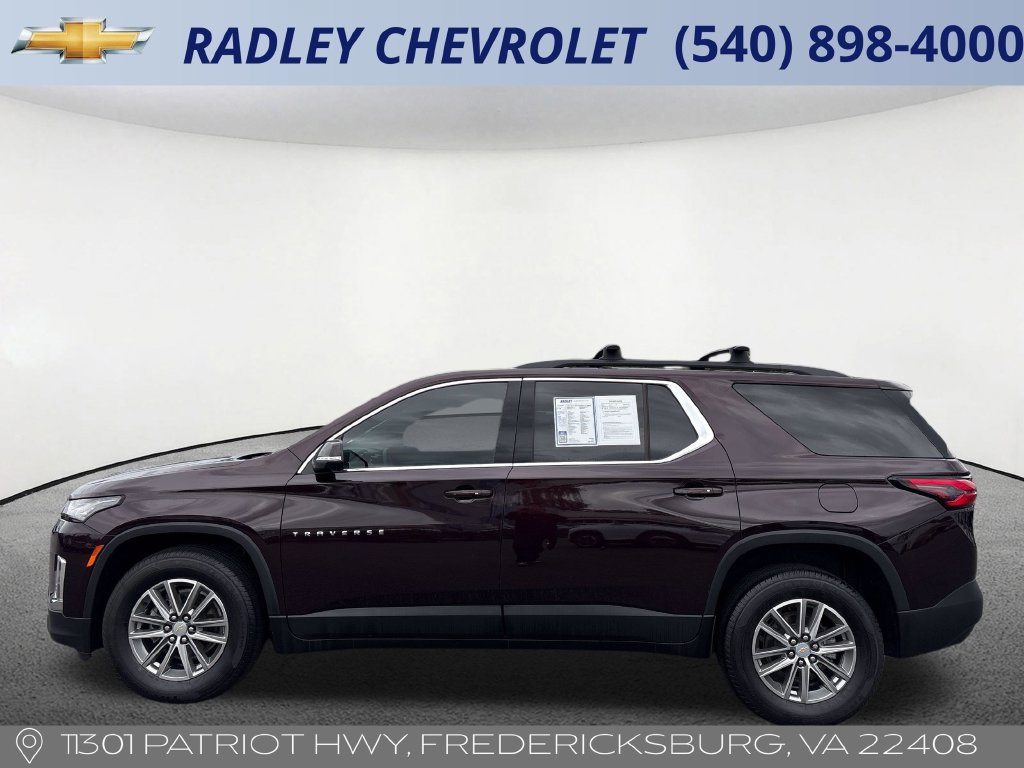 Certified 2023 Chevrolet Traverse LT w/ Rear Camera Mirror Package FWD image 16