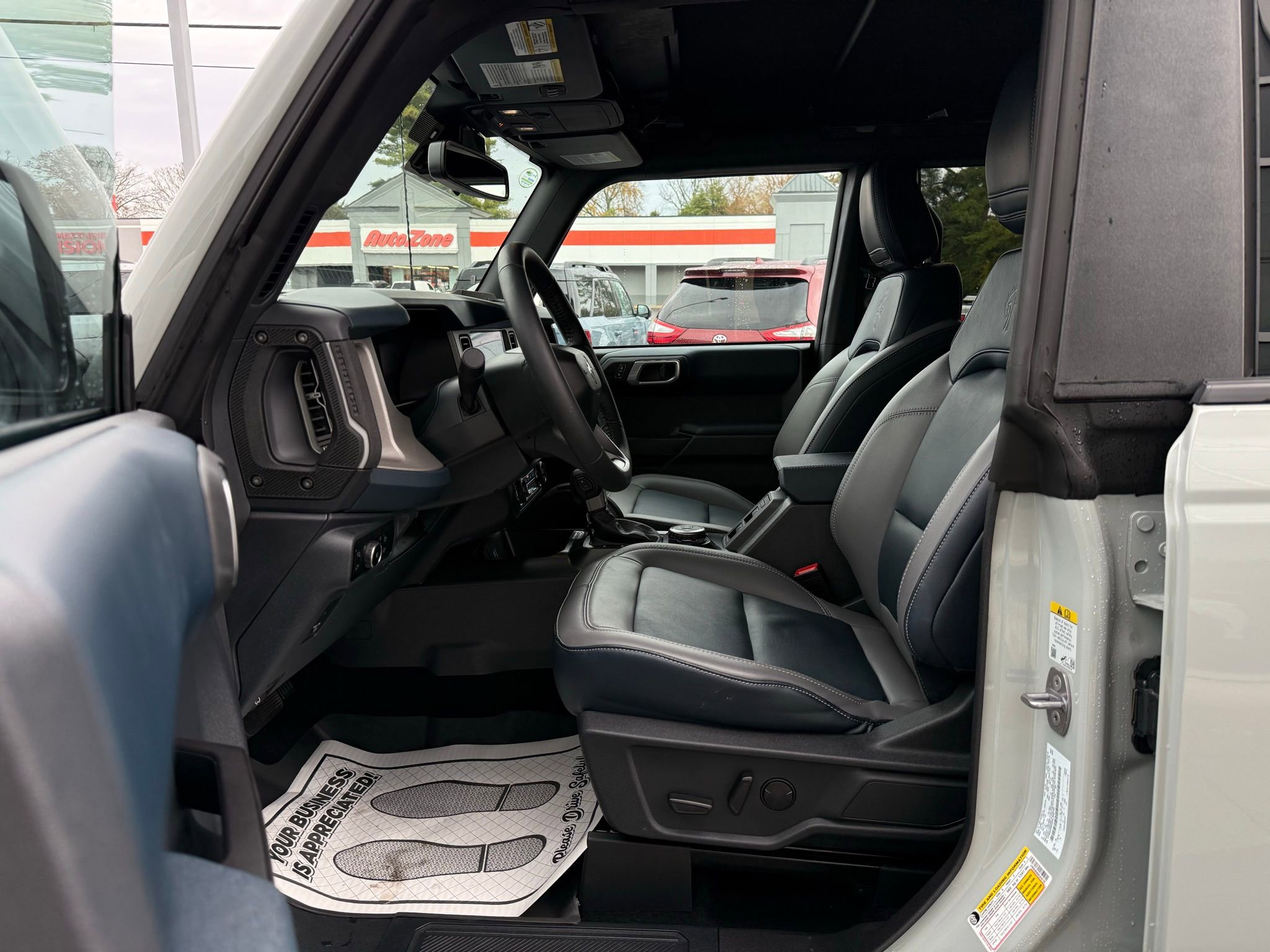 Used 2024 Ford Bronco Outer Banks image 48