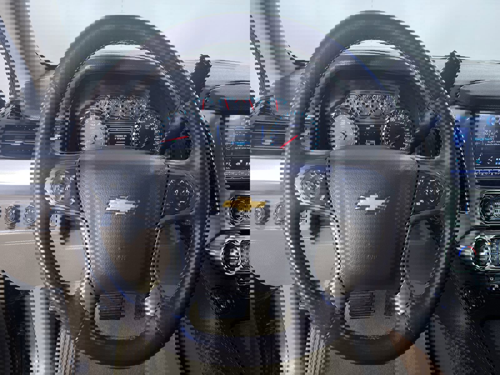 Used 2015 Chevrolet Tahoe LTZ image 17