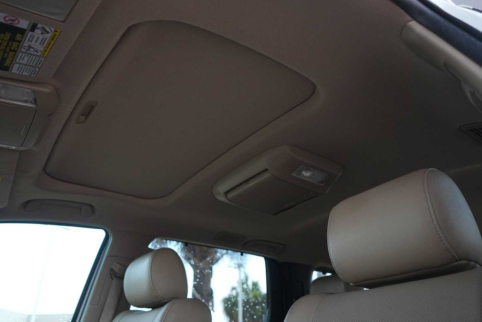 Used 2013 Toyota Sequoia Platinum RWD image 25