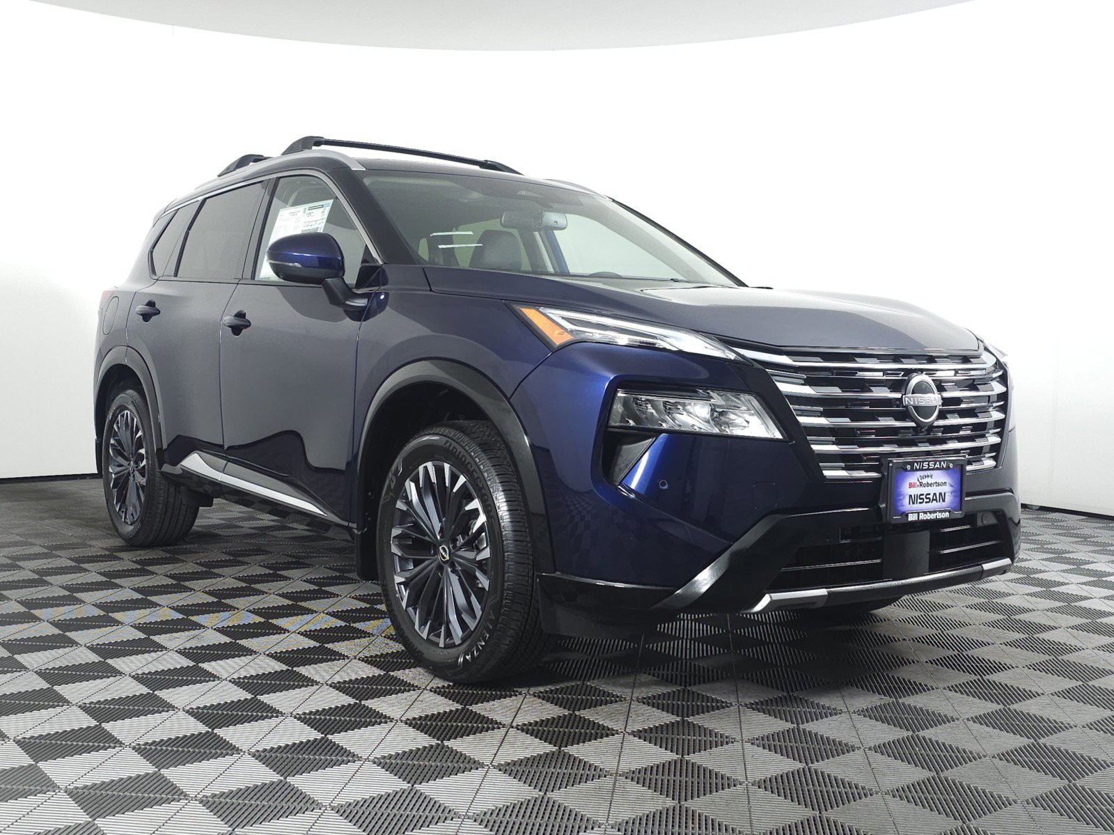 New 2026 Nissan Rogue Platinum image 1