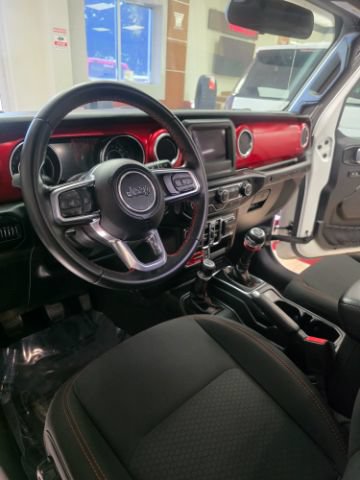Used 2021 Jeep Wrangler Unlimited Rubicon w/ Safety Group AWD/4WD image 13