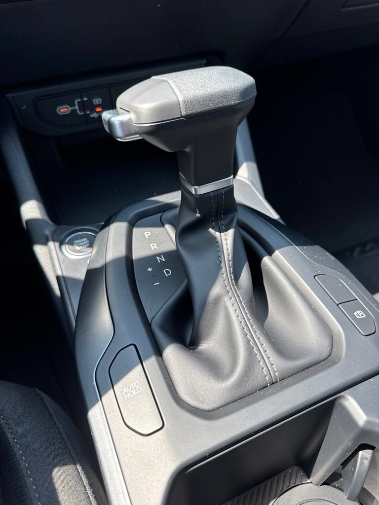 New 2026 Kia K4 FWD image 13