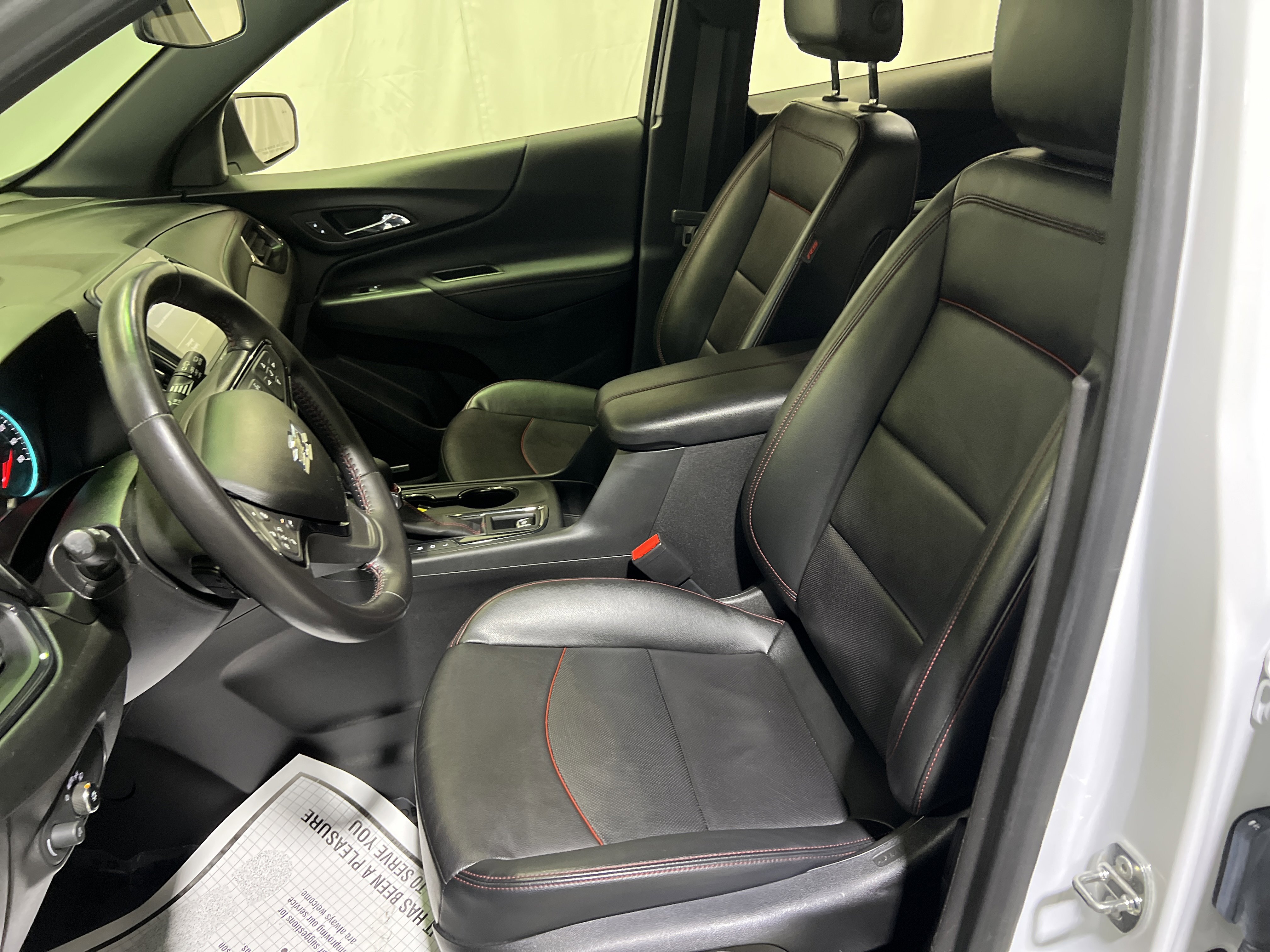 Certified 2022 Chevrolet Equinox RS w/ RS Leather Package image 19